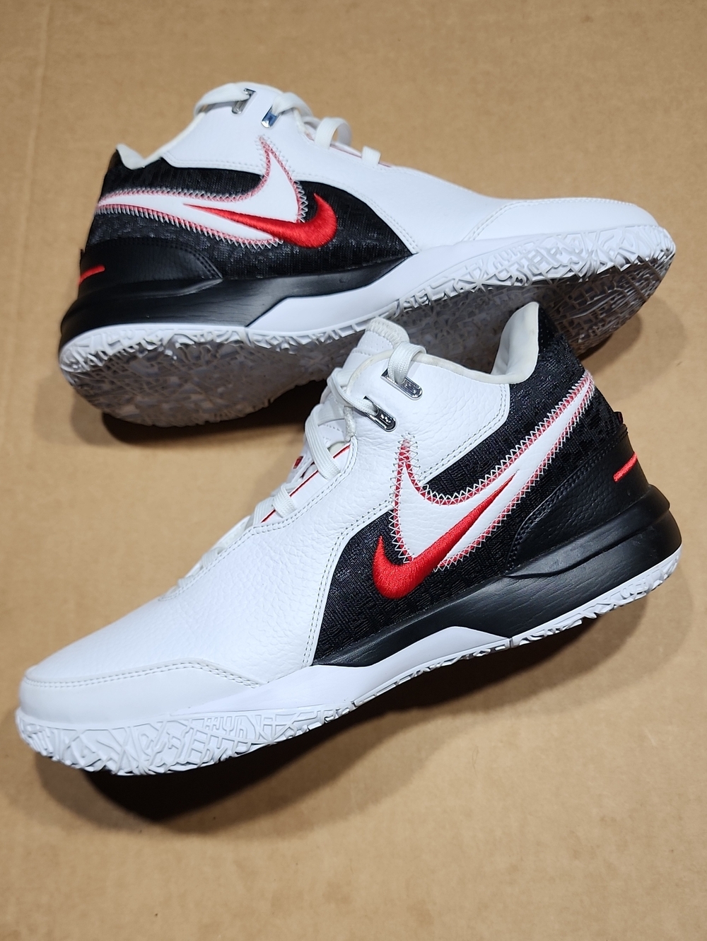 Nike LeBron NXXT Gen AMPD First Game Mens Size 10 White Black Red FJ1566